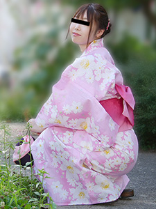 他妈的一个穿着浴衣的漂亮办公室女士 筱田由里封面图